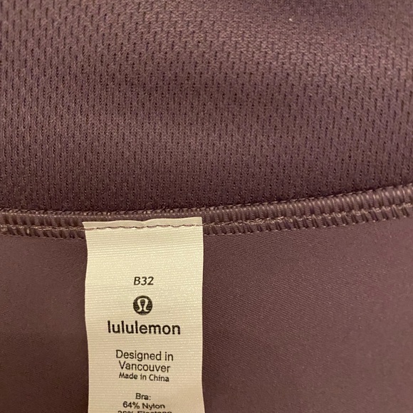 Lululemon bra - Picture 3 of 4
